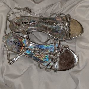 Silver Delicacy Heels